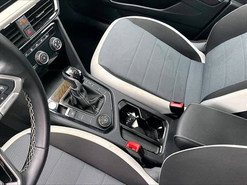 Used 2025 Volkswagen Taos S image 20