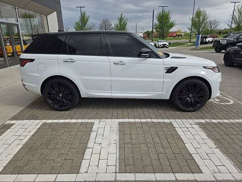 Used 2022 Land Rover Range Rover Sport Autobiography image 4