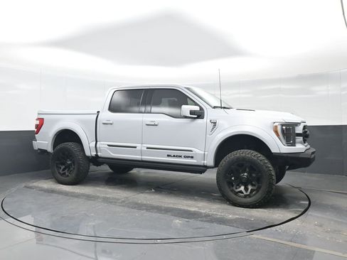 Used 2022 Ford F150 Lariat w/ Equipment Group 502A High image 8