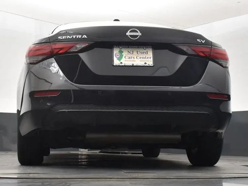 Used 2024 Nissan Sentra SV FWD image 12