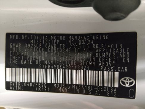 Used 2024 Toyota Corolla LE FWD image 33