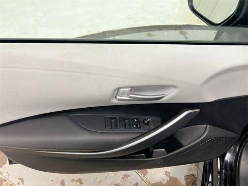 Used 2023 Toyota Corolla SE w/ Carpet Mat Package (TMS) image 21