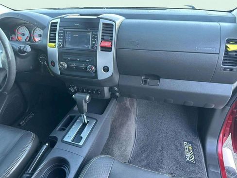 Used 2014 Nissan Xterra PRO-4X w/ Pro-4x Leather Package image 6