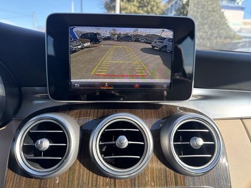 Used 2017 Mercedes-Benz C 300 4MATIC Sedan image 25