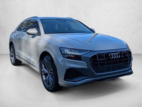 Used 2023 Audi Q8 Premium Plus image 8