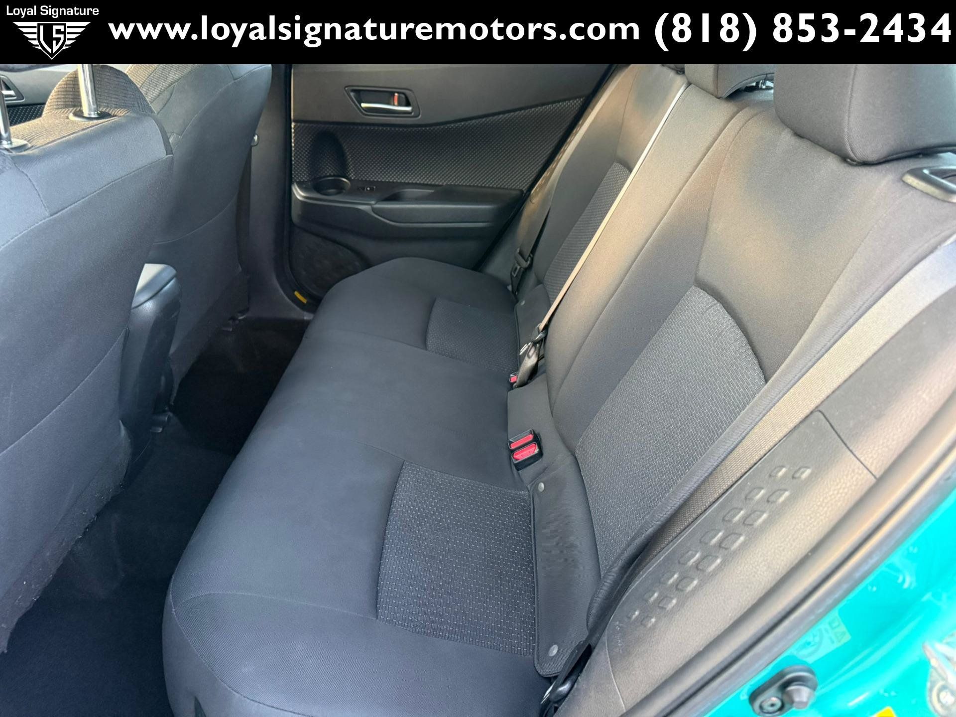 Used 2018 Toyota C-HR XLE FWD image 12