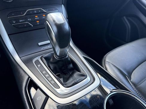 Used 2016 Ford Edge SEL w/ Canadian Touring Package AWD/4WD image 26