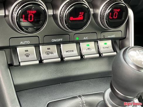 Certified 2026 Toyota GR86 w/ ALL Weather Mat Package (TMS) RWD image 29