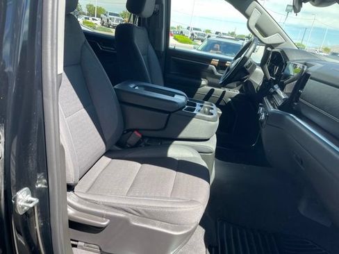 Used 2025 GMC Sierra 1500 Elevation w/ X31 Off-Road Package AWD/4WD image 18