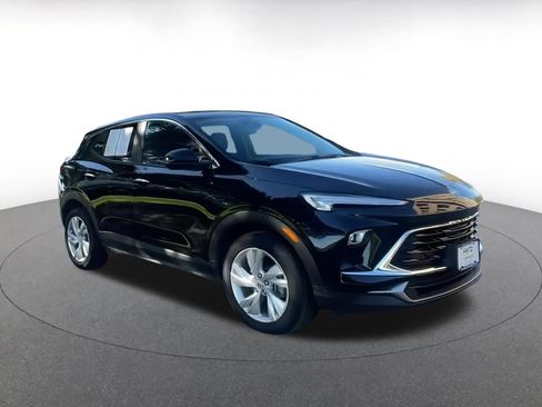 Used 2025 Buick Encore GX Preferred image 2