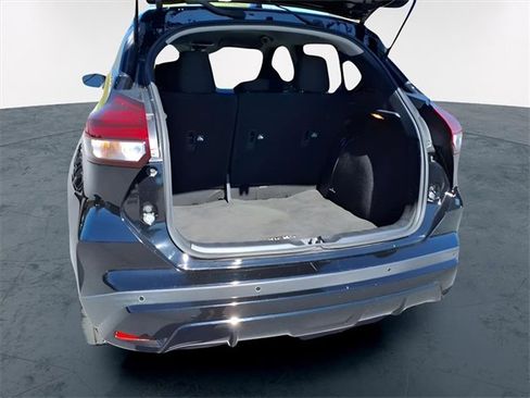 Used 2022 Nissan Kicks SV image 24