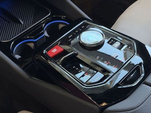 New 2026 BMW M5 w/ Executive Package AWD/4WD image 21