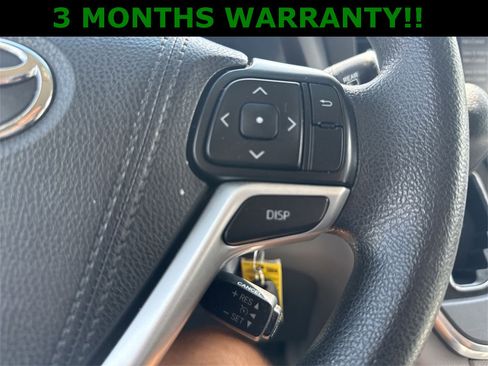 Used 2017 Toyota Sienna LE image 40