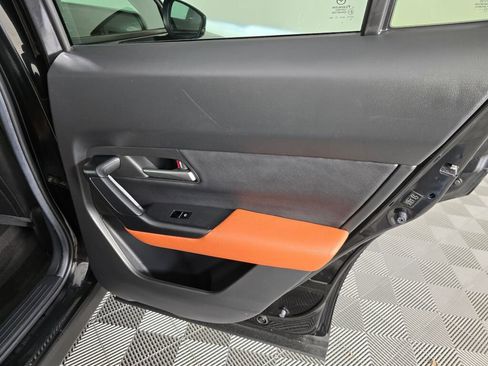 Used 2024 MAZDA CX-50 AWD 2.5 Turbo w/ Premium Pkg image 39