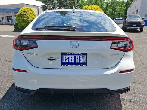 Certified 2024 Honda Civic Sport image 5