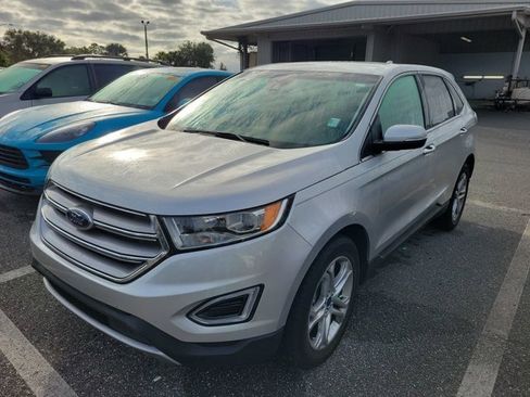 Used 2018 Ford Edge Titanium w/ Ford Safe & Smart Package image 8