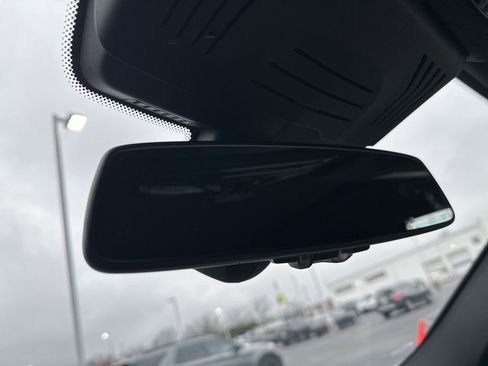 Used 2021 BMW X4 xDrive30i w/ M Sport Package image 22