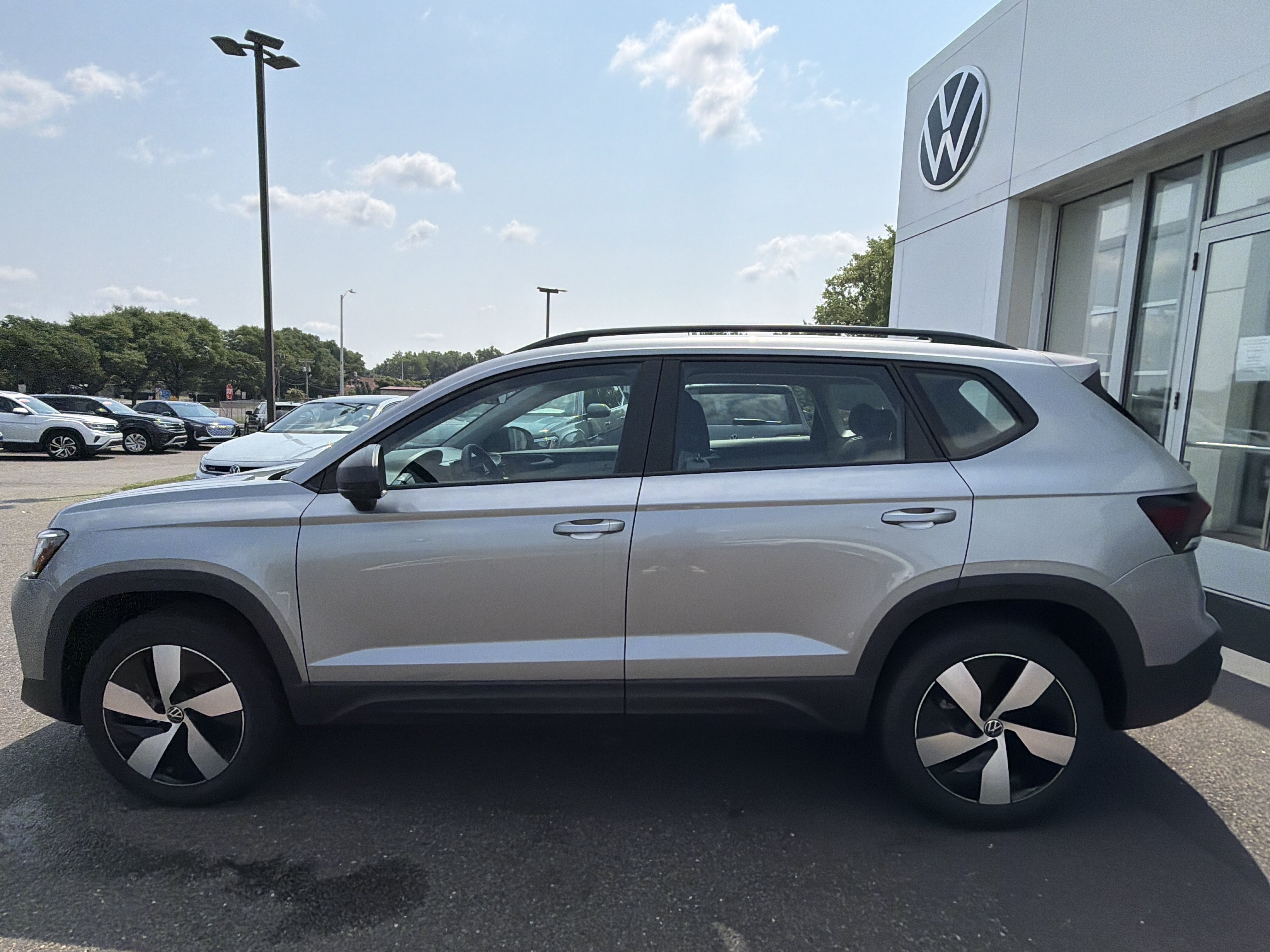 New 2025 Volkswagen Taos S AWD/4WD image 7