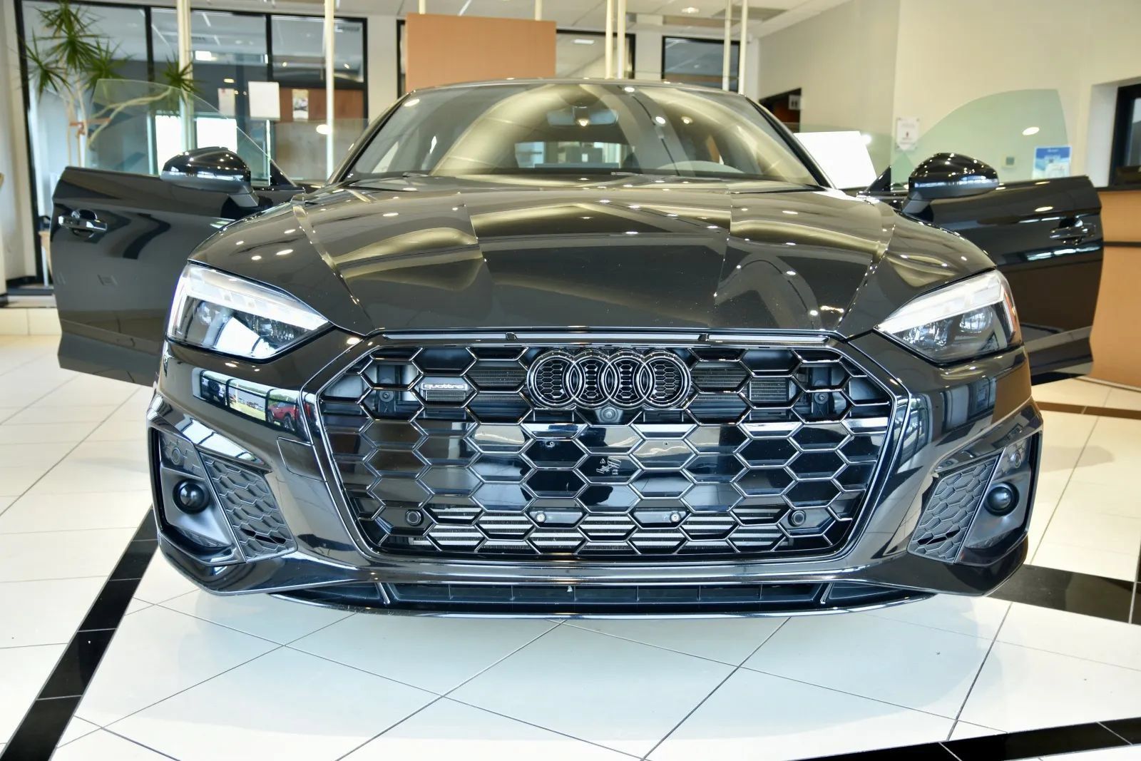 Used 2023 Audi A5 2.0T Premium Plus w/ Premium Plus AWD/4WD image 2