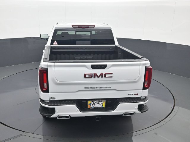 New 2026 GMC Sierra 1500 AT4 w/ AT4 Premium Package AWD/4WD image 18