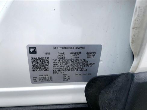 Used 2023 Buick Encore GX Preferred w/ Cold Weather Comfort Package FWD image 32