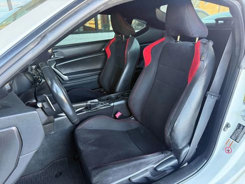 Used 2013 Scion FR-S image 13