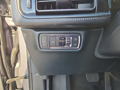 Used 2021 Lincoln Aviator Reserve w/ Equipment Group 208A RWD image 22