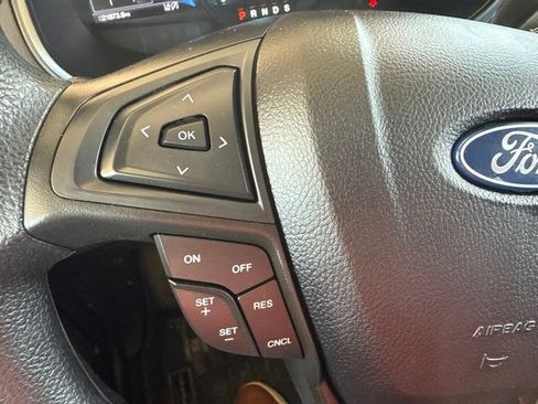 Used 2023 Ford Edge SE AWD/4WD image 17