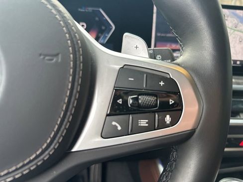 Used 2024 BMW X5 xDrive40i w/ M Sport Package image 9