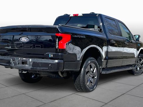 Used 2024 Ford F150 Lightning Flash image 13