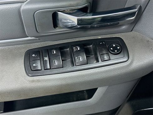 Used 2018 RAM 1500 Outdoorsman image 17