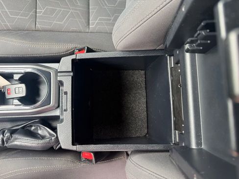 Used 2016 Toyota Tacoma TRD Sport w/ Premium & Technology Package image 37