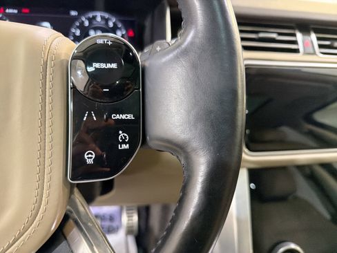 Used 2022 Land Rover Range Rover Westminster Edition image 15