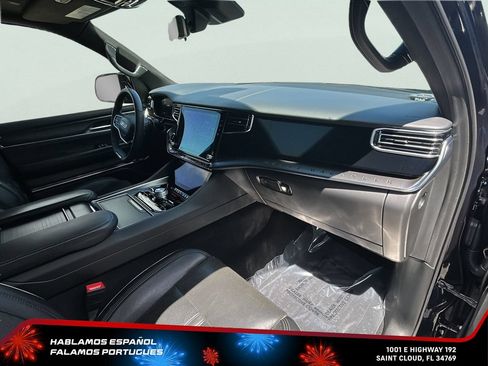Used 2024 Jeep Grand Wagoneer Series II w/ Quick Order Packagew 28T AWD/4WD image 40