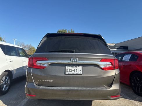 Used 2018 Honda Odyssey EX-L image 5