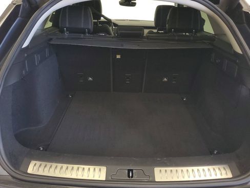 Used 2019 Land Rover Range Rover Velar S AWD/4WD image 23