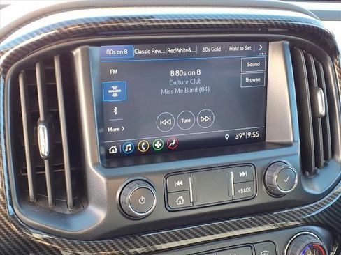 Used 2022 Chevrolet Colorado Z71 image 35