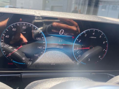Used 2021 Mercedes-Benz GLA 250 4MATIC image 7