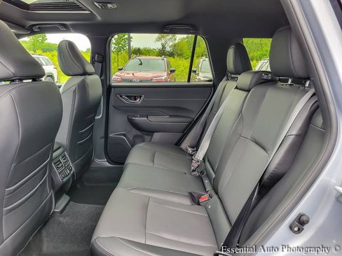 New 2026 Subaru Outback Touring XT AWD/4WD image 12