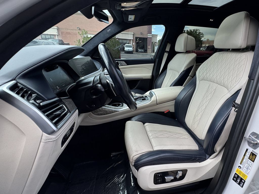 Used 2019 BMW X7 xDrive40i w/ Premium Package AWD/4WD image 20