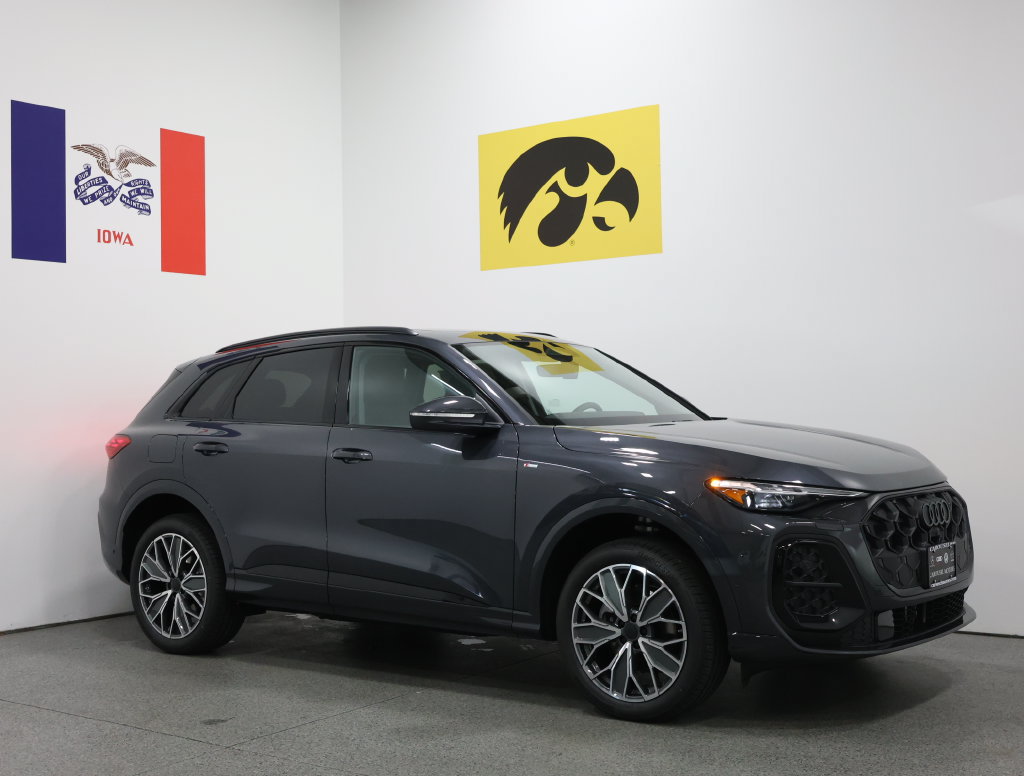 New 2026 Audi Q5 Premium Plus AWD/4WD image 1