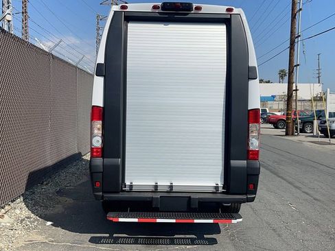 New 2024 RAM ProMaster 3500 w/ Delivery Van Package image 5