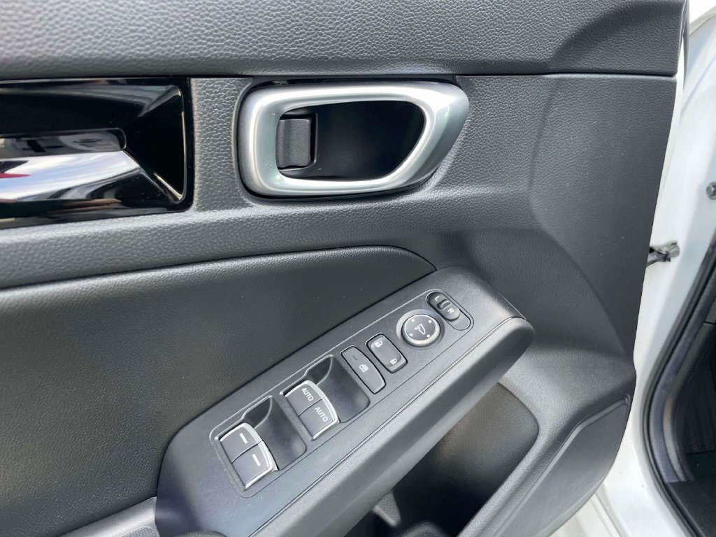 Certified 2024 Honda Civic EX-L image 18