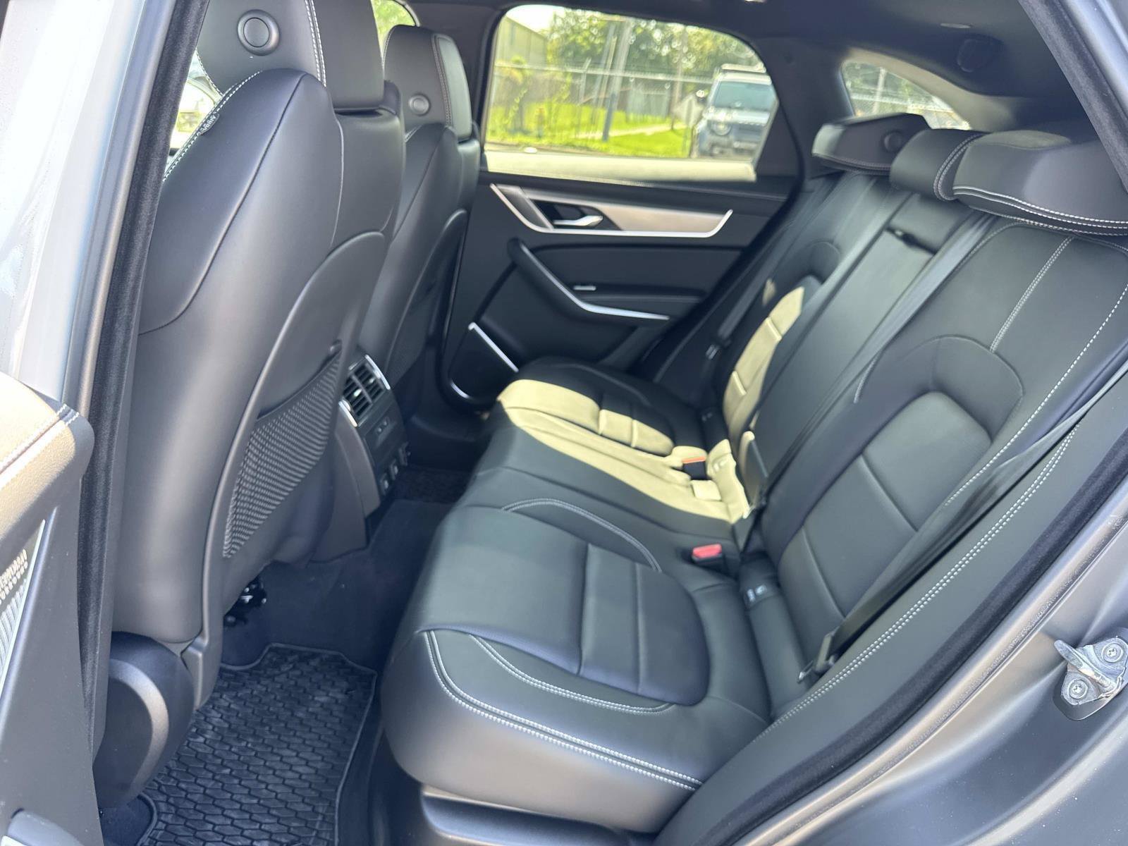 New 2026 Jaguar F-PACE R-Dynamic S AWD/4WD image 8