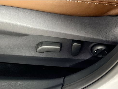 Used 2025 Subaru Outback Touring XT w/ Popular Package #2 image 16