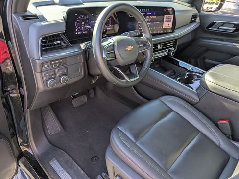 Used 2025 Chevrolet Tahoe LT AWD/4WD image 18