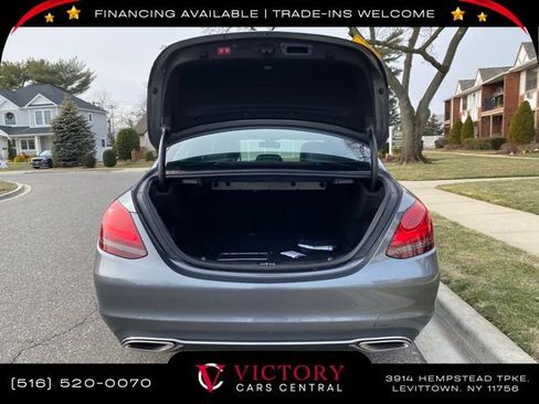 Used 2021 Mercedes-Benz C 300 Sedan image 9
