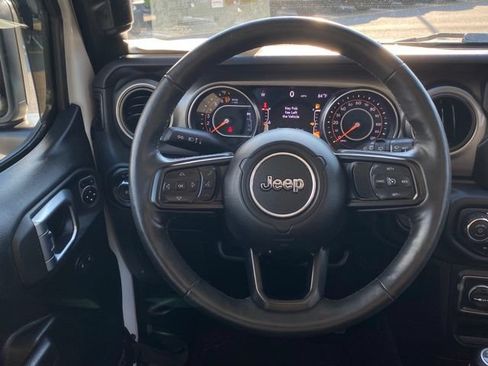 Used 2019 Jeep Wrangler Unlimited Sport S AWD/4WD image 29