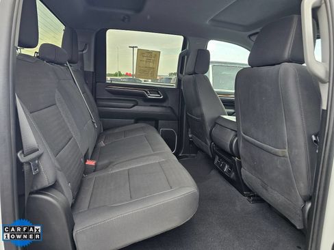 Used 2024 Chevrolet Silverado 2500 LT AWD/4WD image 33