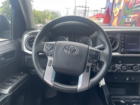 Used 2020 Toyota Tacoma SR5 image 16